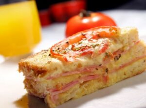 Bauru de forno com pão de forma